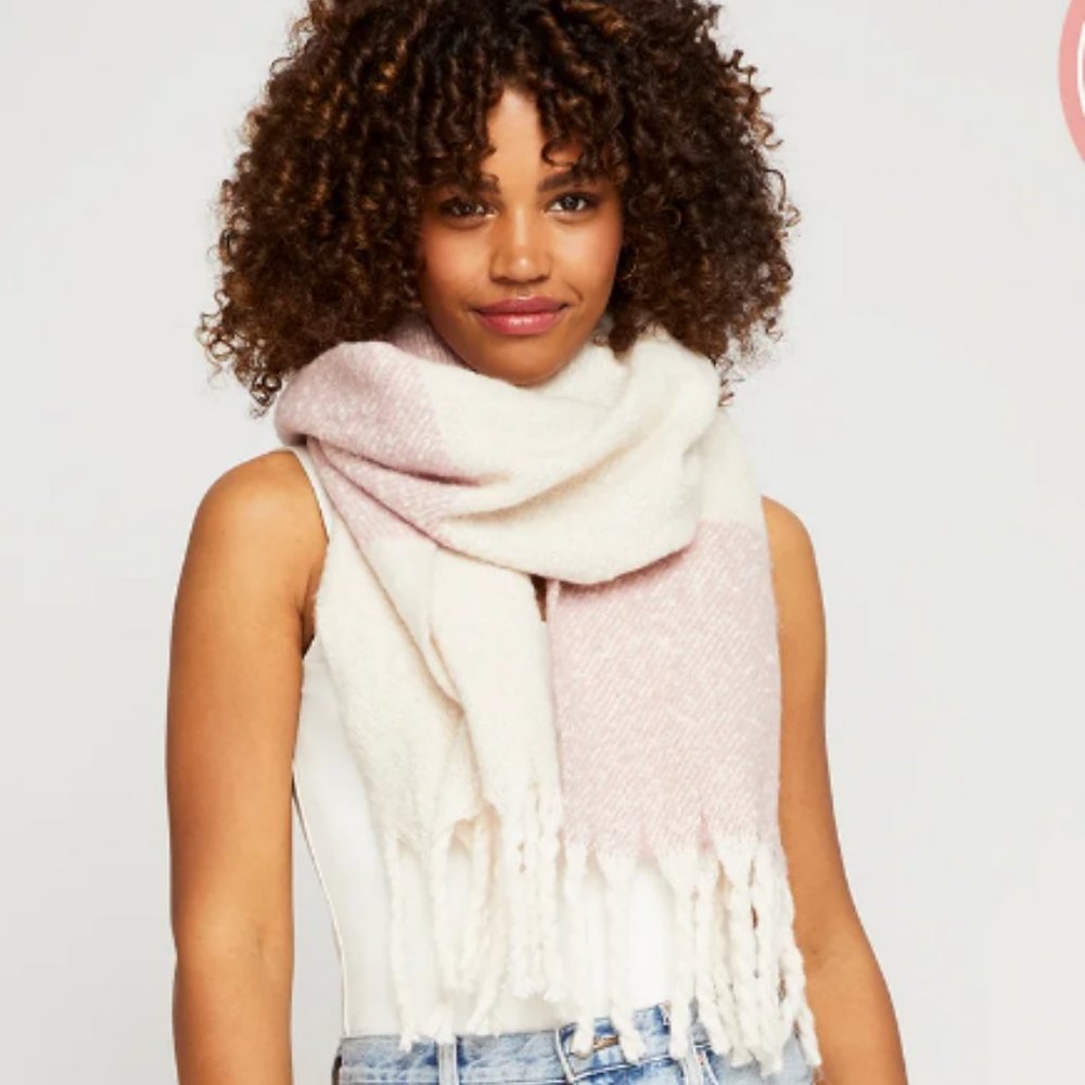 HUNTINGTON SCARF